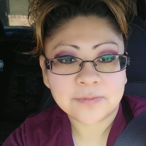 Meet your Posher, Renee